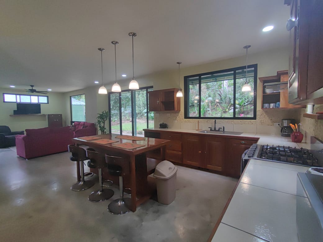 A Lovely, 2 Story, 2-bedroom, 2-bathroom Home Near Lake Arenal in Tronadora  photo 11