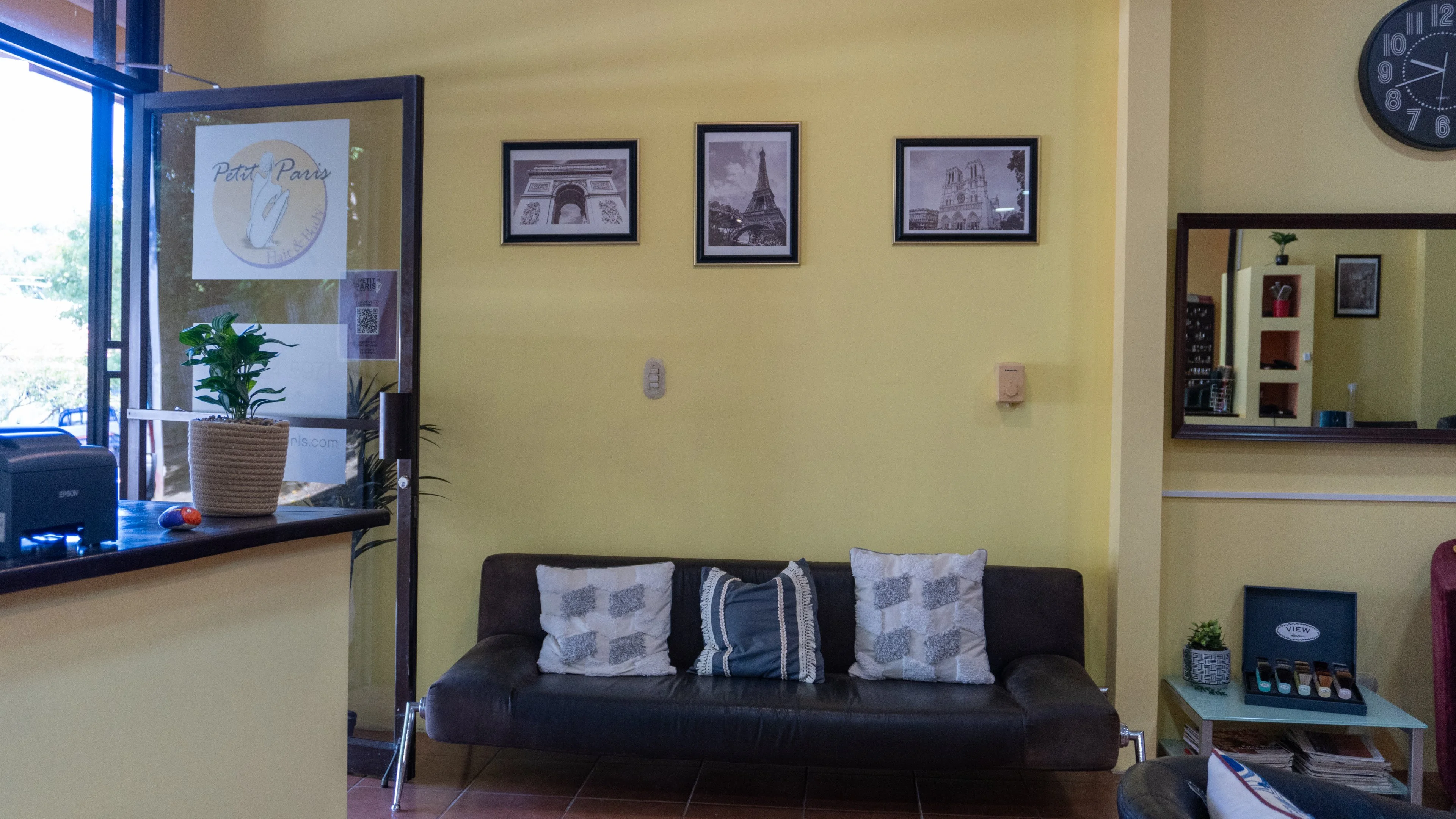 Le Petit Paris: Established Hair & Beauty Salon for Sale photo 5