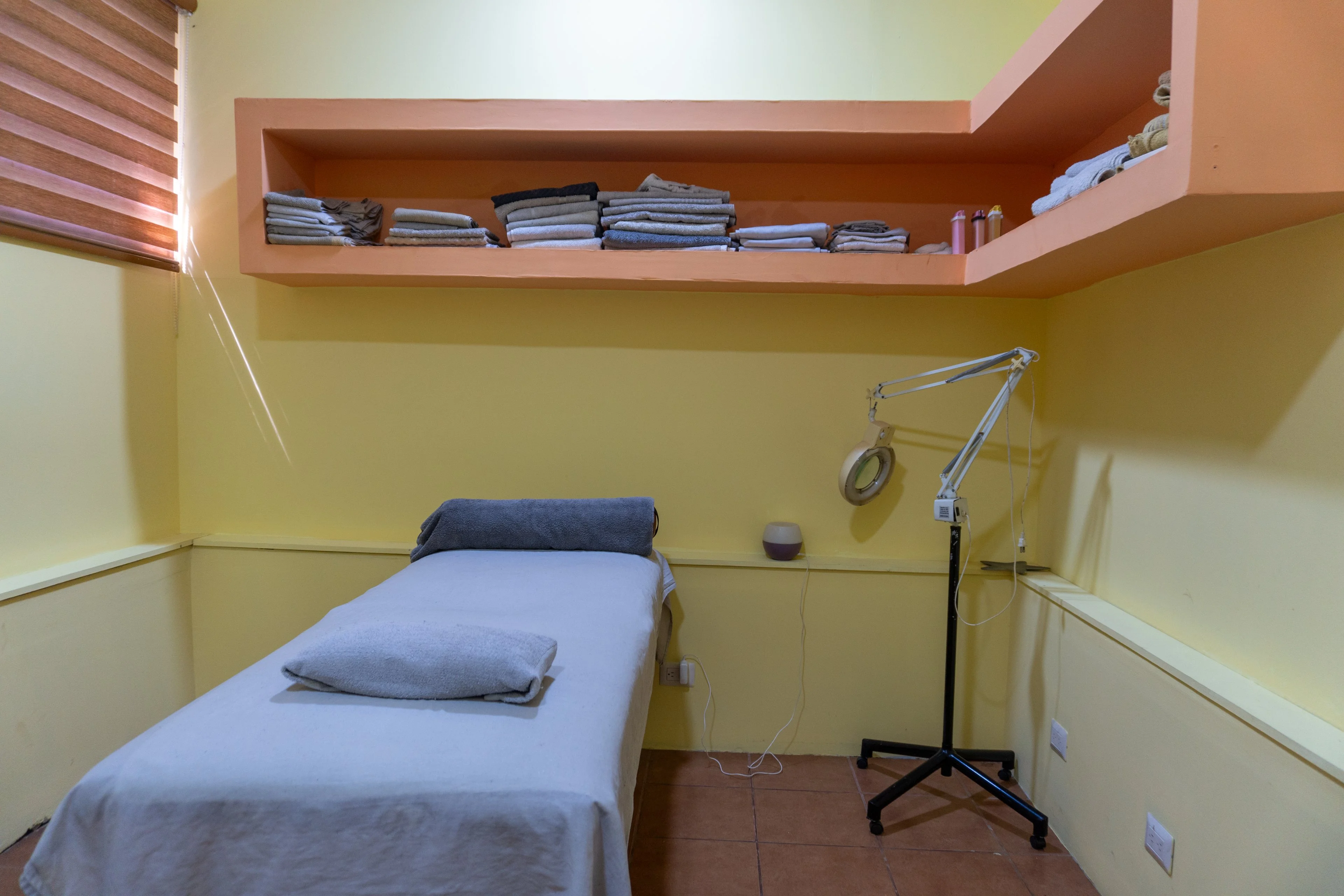 Le Petit Paris: Established Hair & Beauty Salon for Sale photo 4