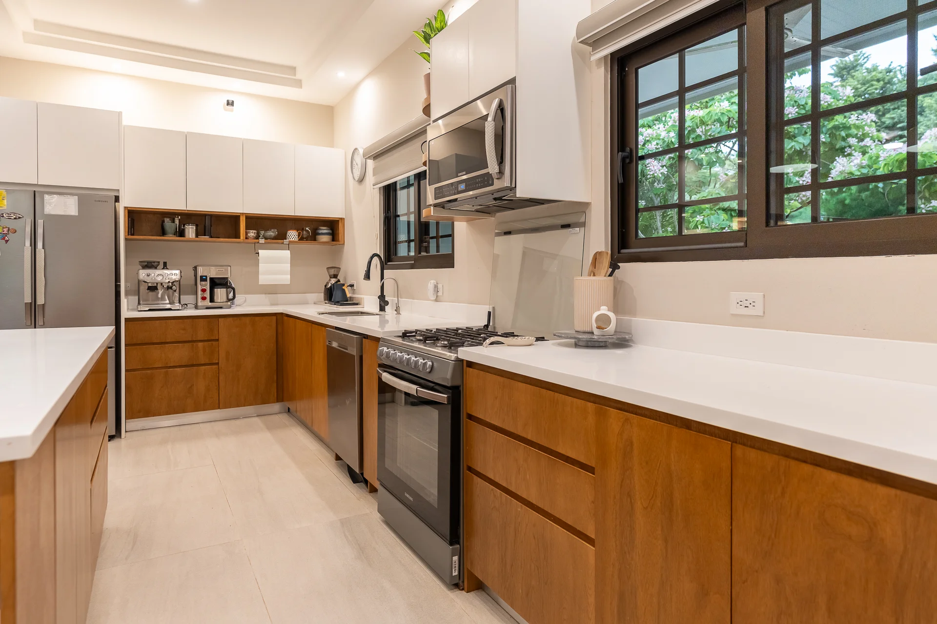 A Unique Dual-Residence Estate Near Top Schools and World-Class Beaches in Guanacaste photo 11