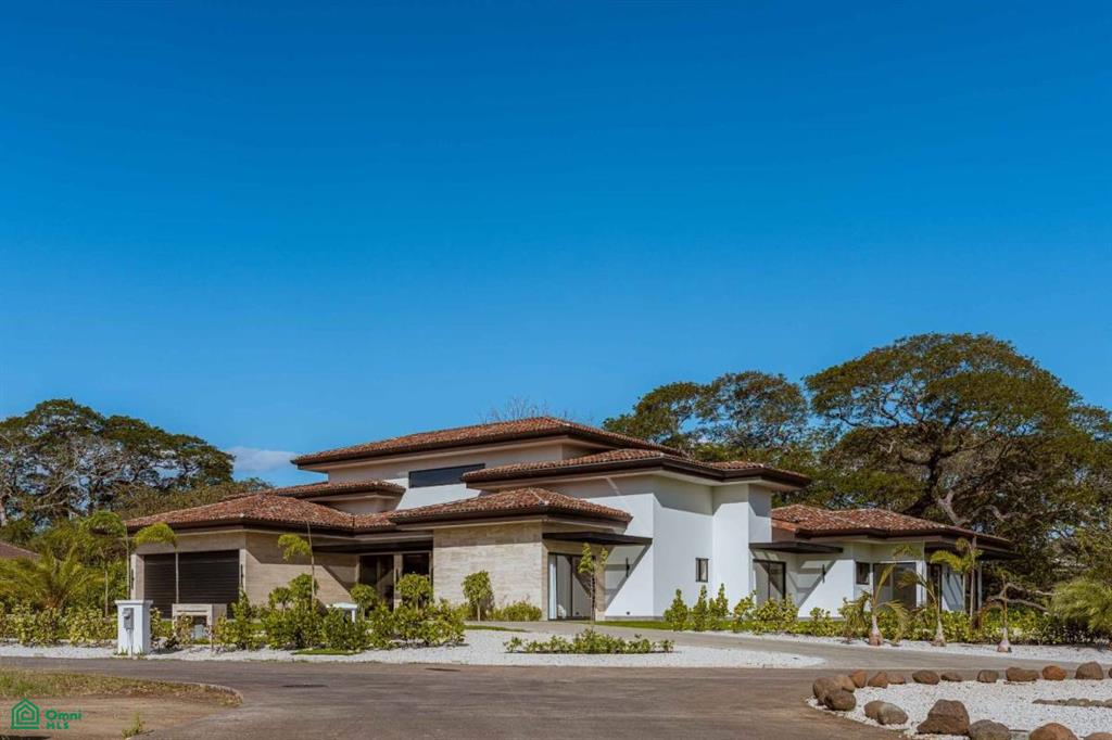 7 Bedroom Newly Built Estate Modern Home with Guest Villa, Tamarindo, Santa Cruz, Guanacaste photo 5