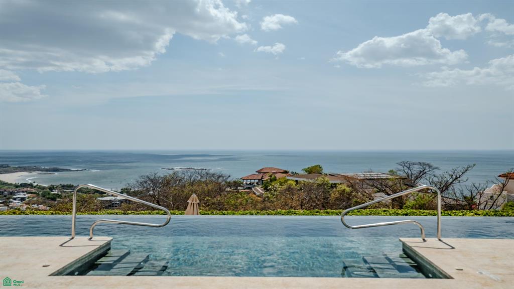 Tamarindo photo 2