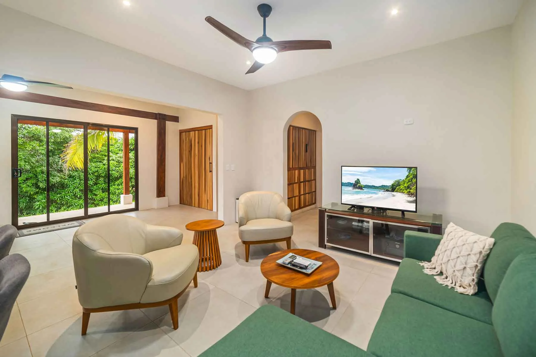 Villa Meridiana: A Private Off-Grid Oceanview Sanctuary in the Hills of Guanacaste photo 23