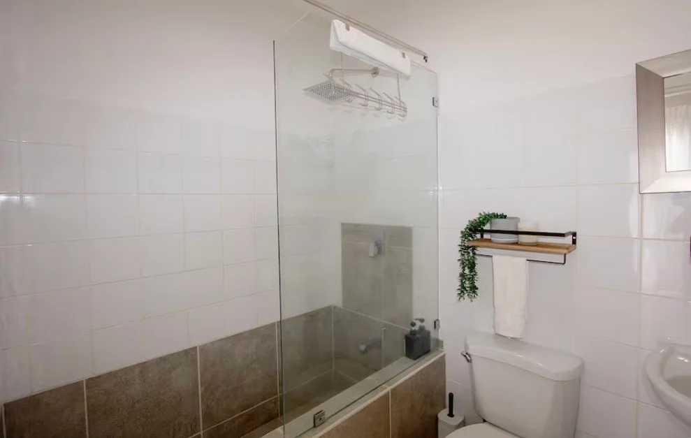 Villa Verde 46: Tropical Elegance in the Heart of Tamarindo – 2 Bed | 2.5 Bath Condo Near the Beach photo 8