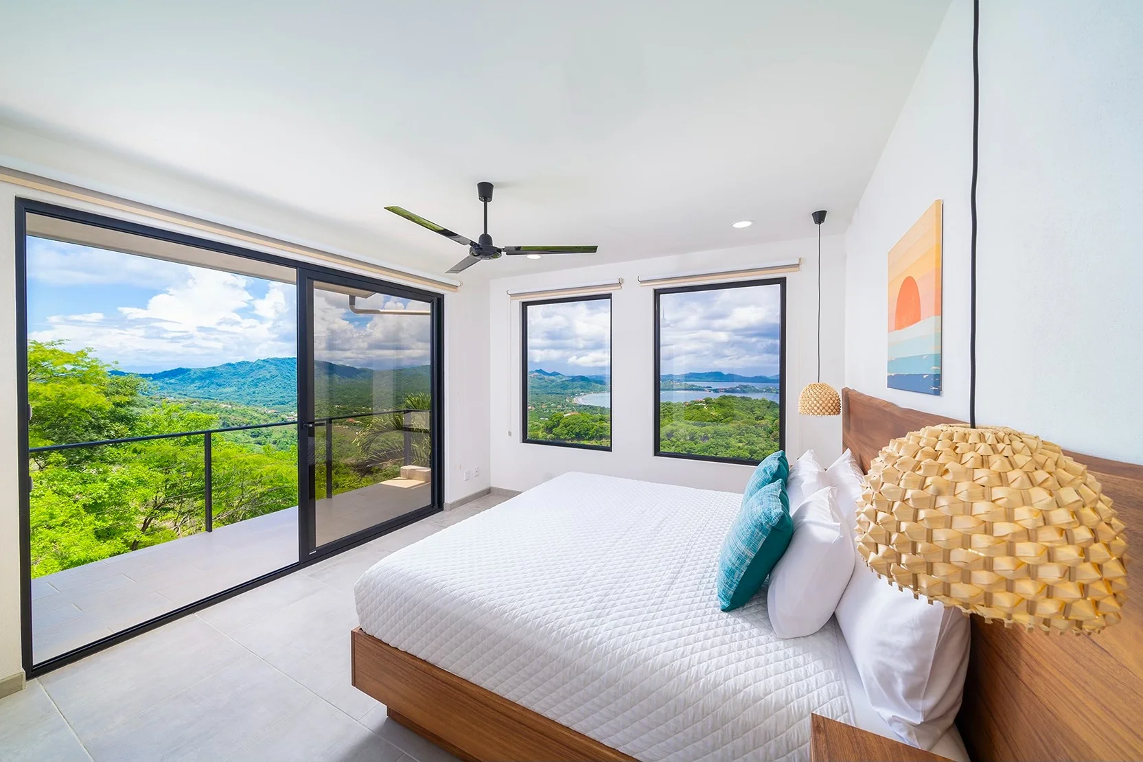 Villa Vista Pacifico: Luxury Ocean-View Estate in Pacific Heights photo 13