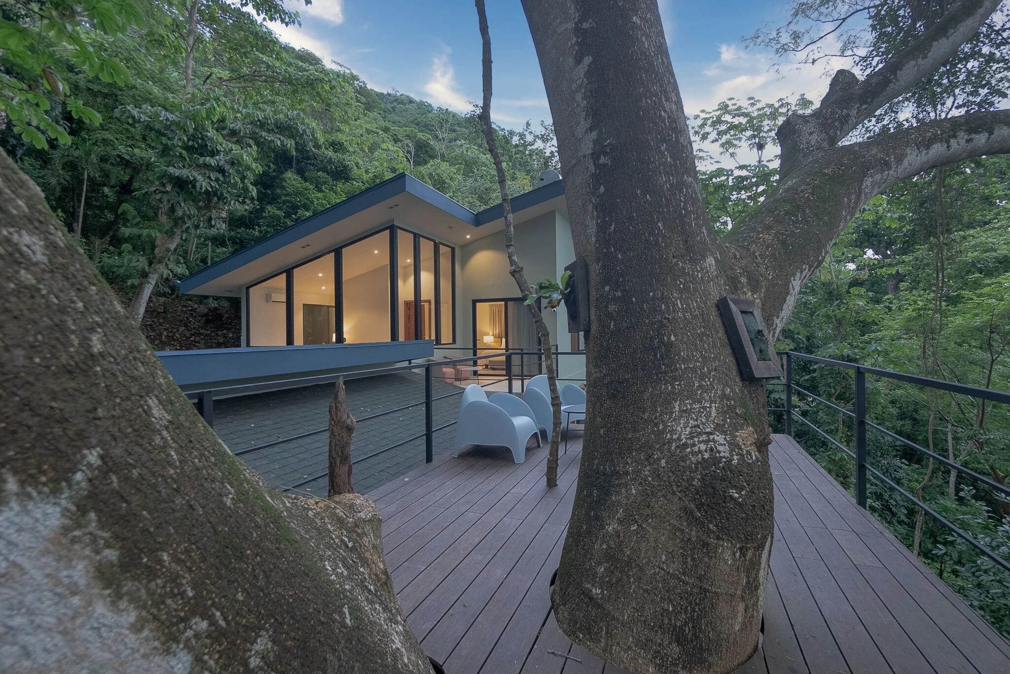 Casa Monos for Sale: Luxurious 2 bedroom house with ocean view photo 2