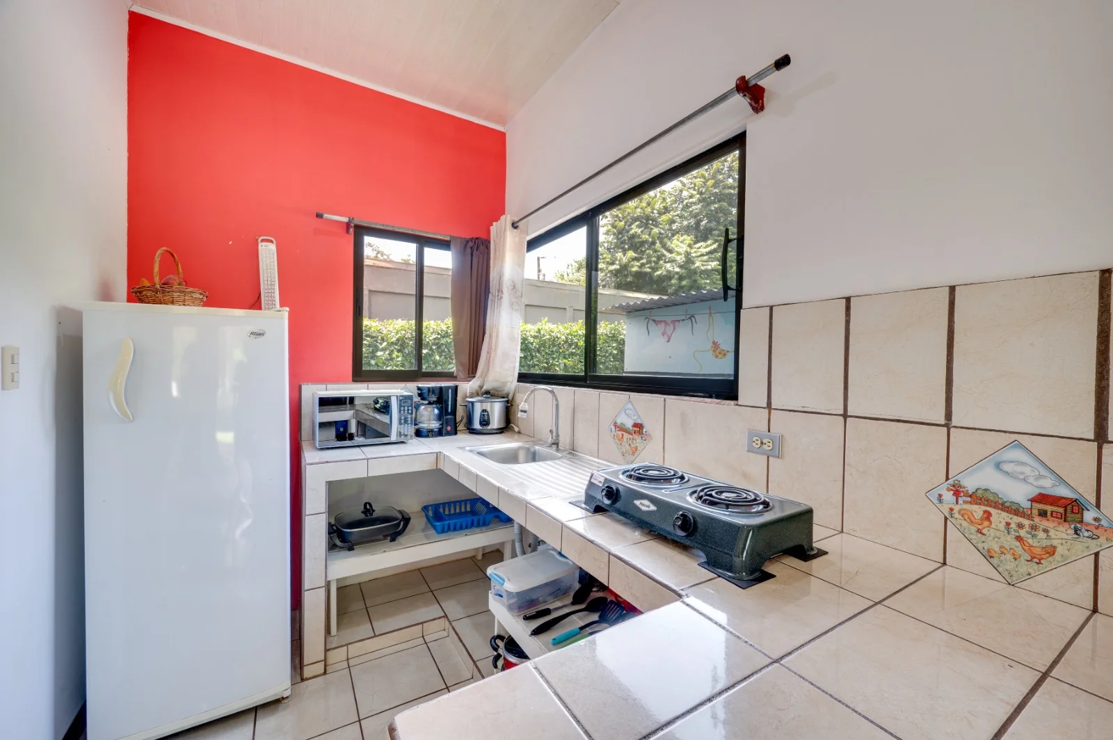 Tamarit House: Elegant Tropical Estate with Proven Rental Income in Villareal, Guanacaste photo 10