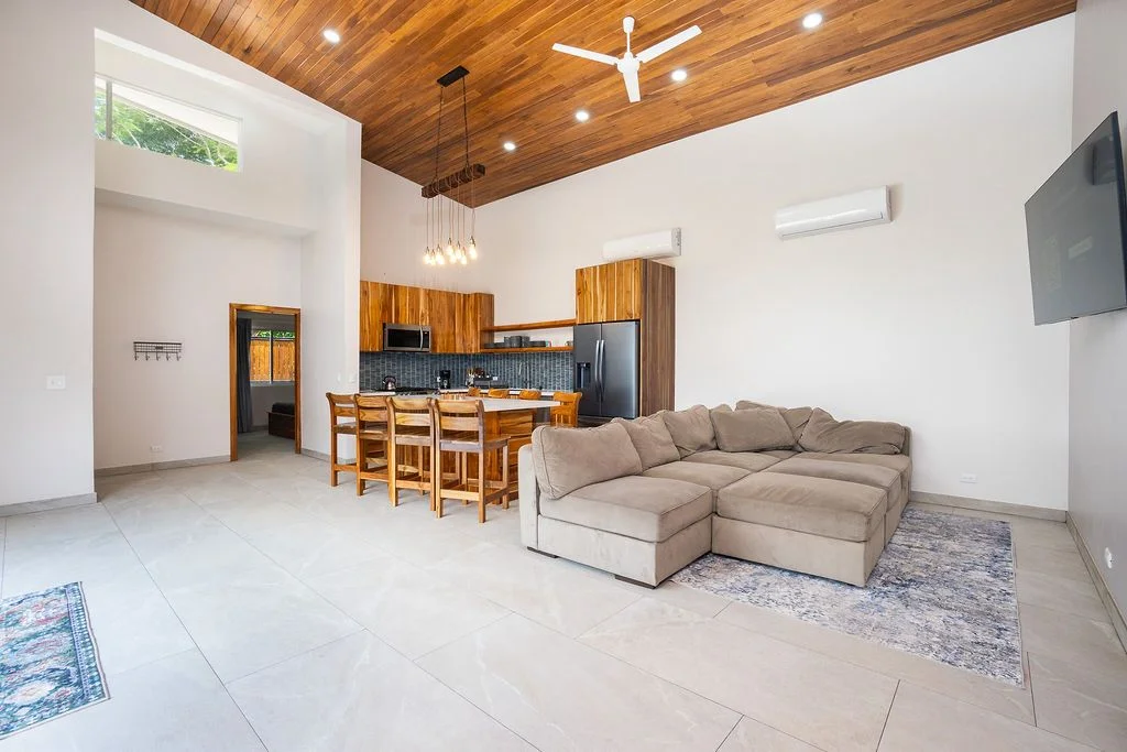 Casa Fénix – Contemporary Luxury Living for Long-Term Rental Near the Beach photo 10