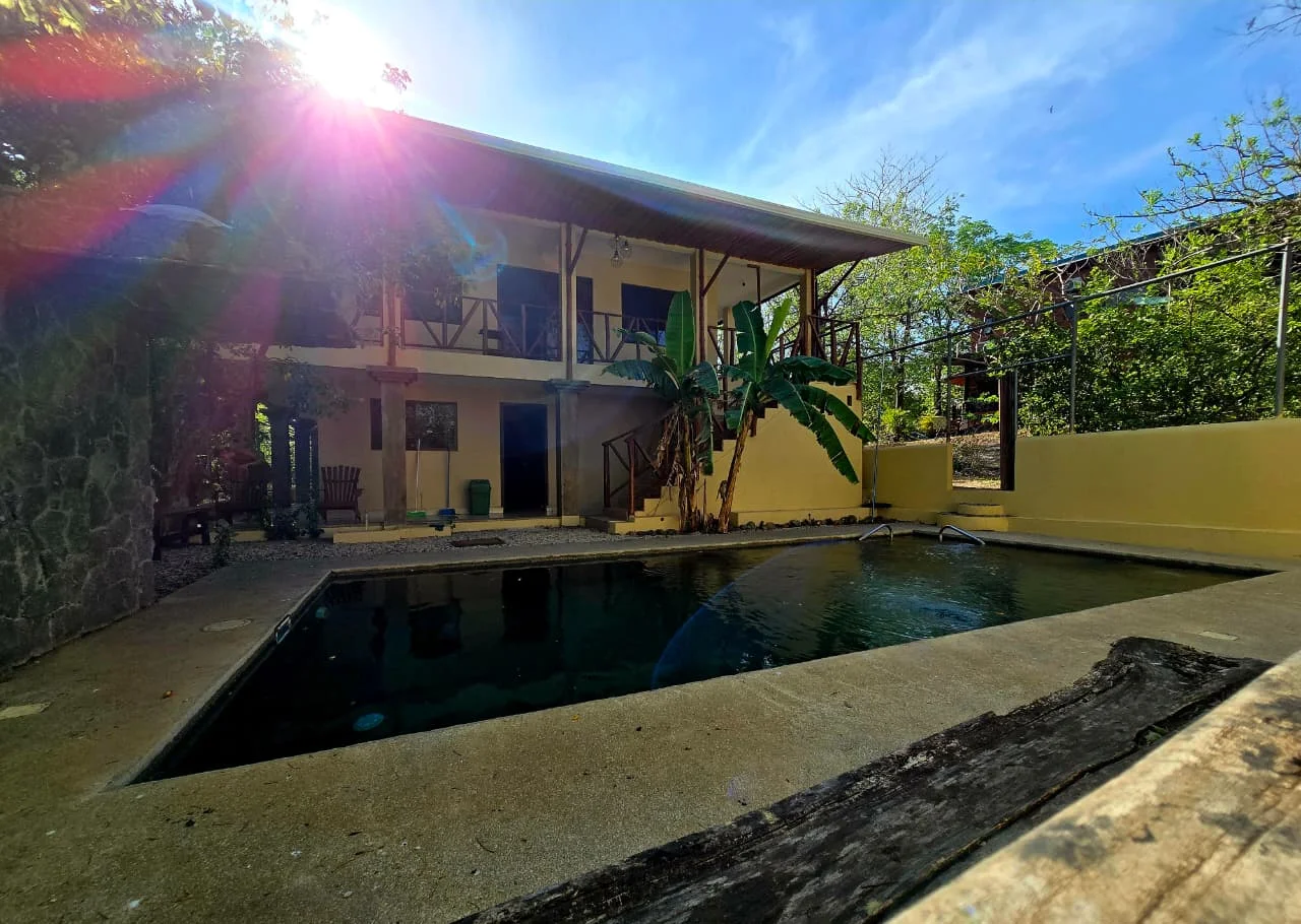 Spacious Tropical Retreat for Rent Near Playa Avellanas | 6-Bedroom Home in San José de Pinilla photo 1