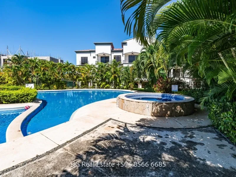 1-bedroom-condo-in-gated-community-las-palmas-de-tamarindo-for-sale