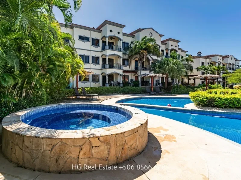 Condo Kolibrí: 1 bedroom condo in gated community Las Palmas de Tamarindo for sale photo 7