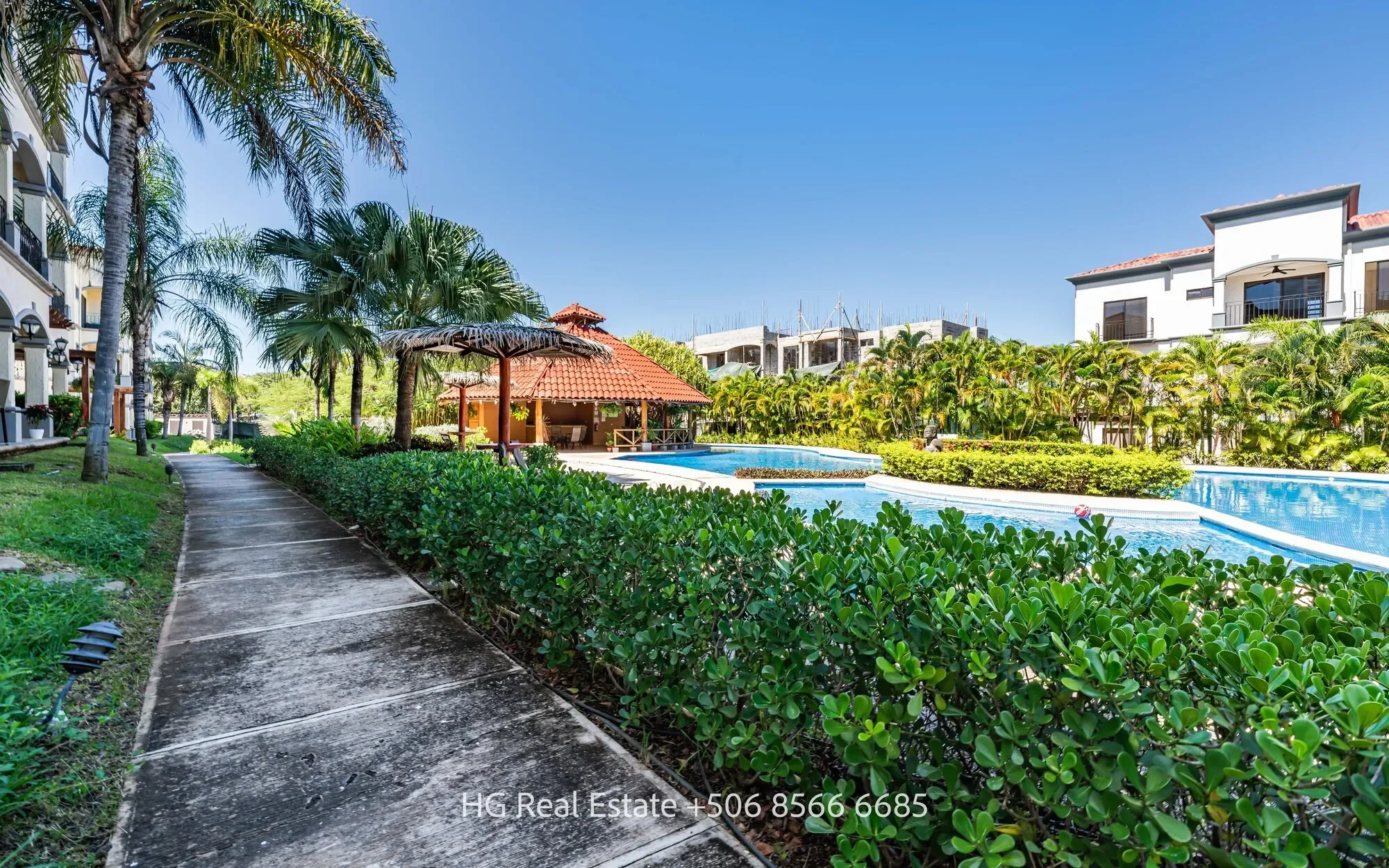 Condo Kolibrí: 1 bedroom condo in gated community Las Palmas de Tamarindo for sale photo 18