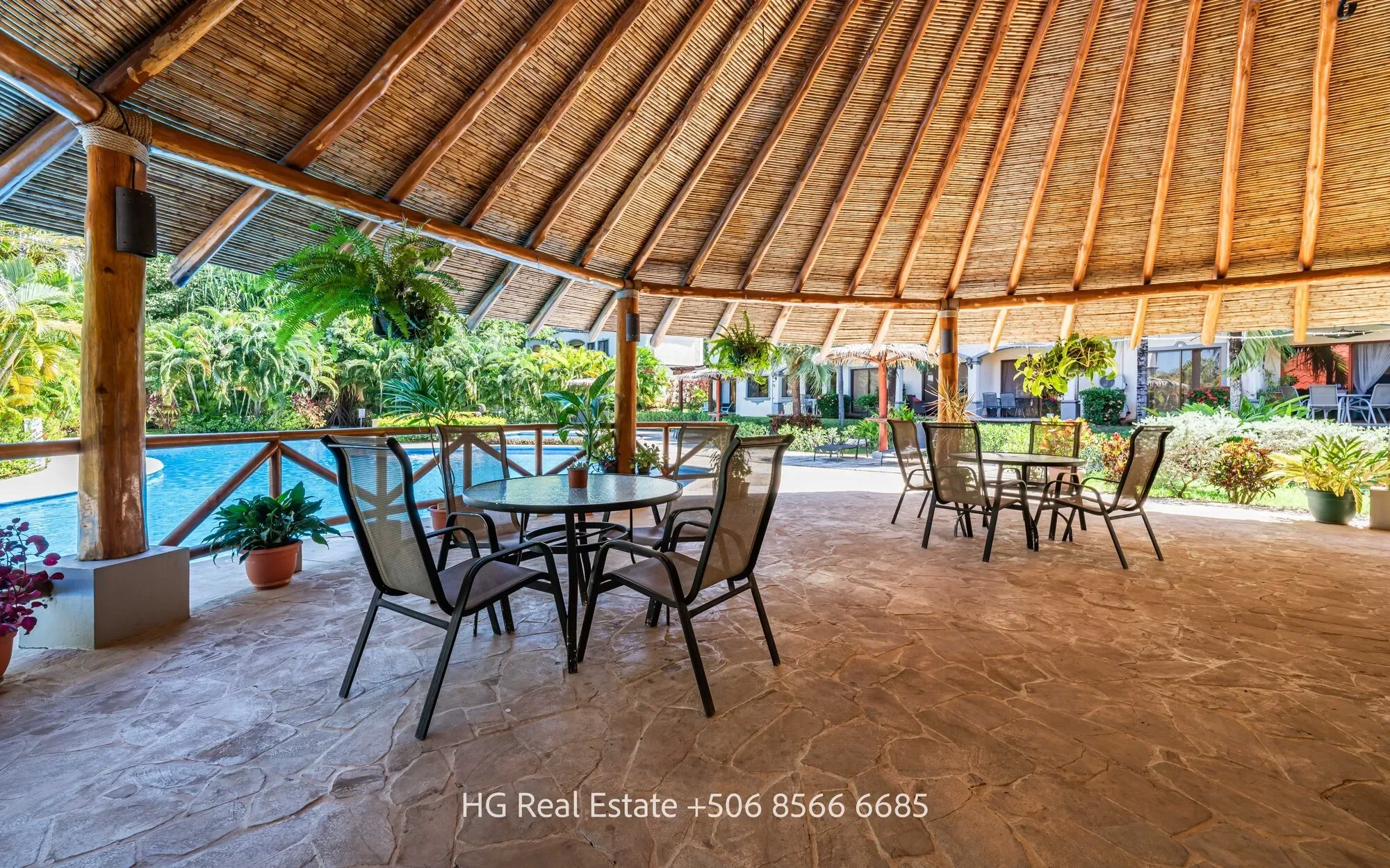 Condo Kolibrí: 1 bedroom condo in gated community Las Palmas de Tamarindo for sale photo 23