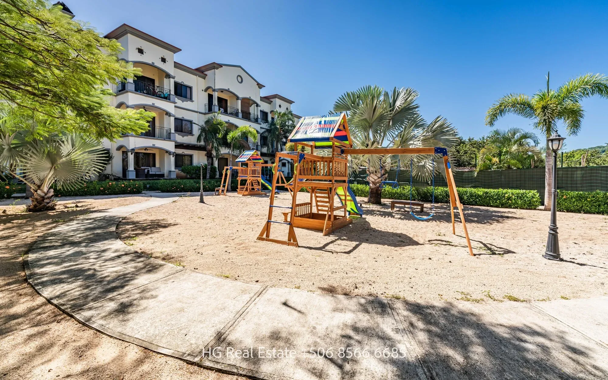 Condo Kolibrí: 1 bedroom condo in gated community Las Palmas de Tamarindo for sale photo 33