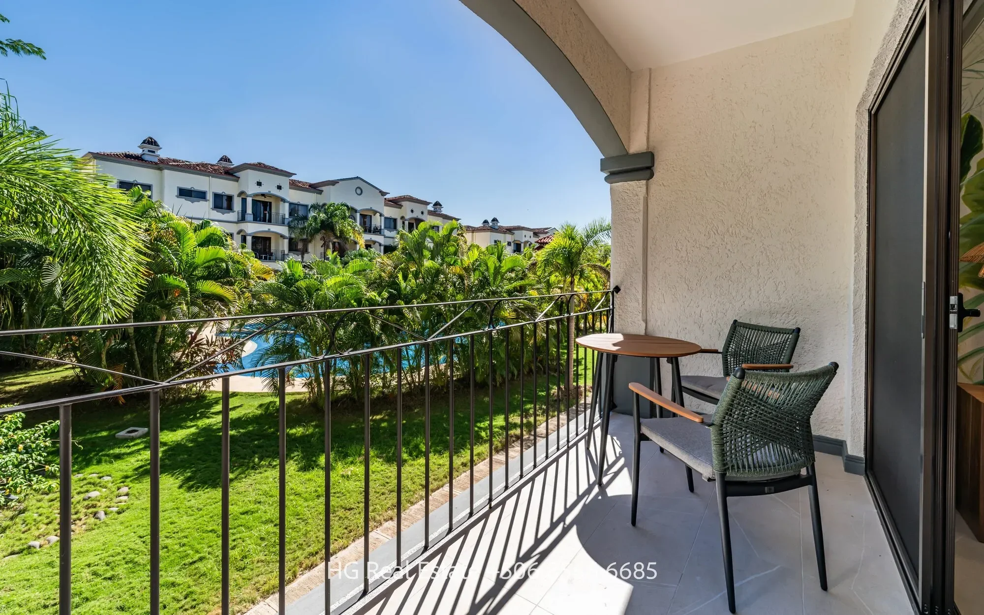 Condo Kolibrí: 1 bedroom condo in gated community Las Palmas de Tamarindo for sale photo 53