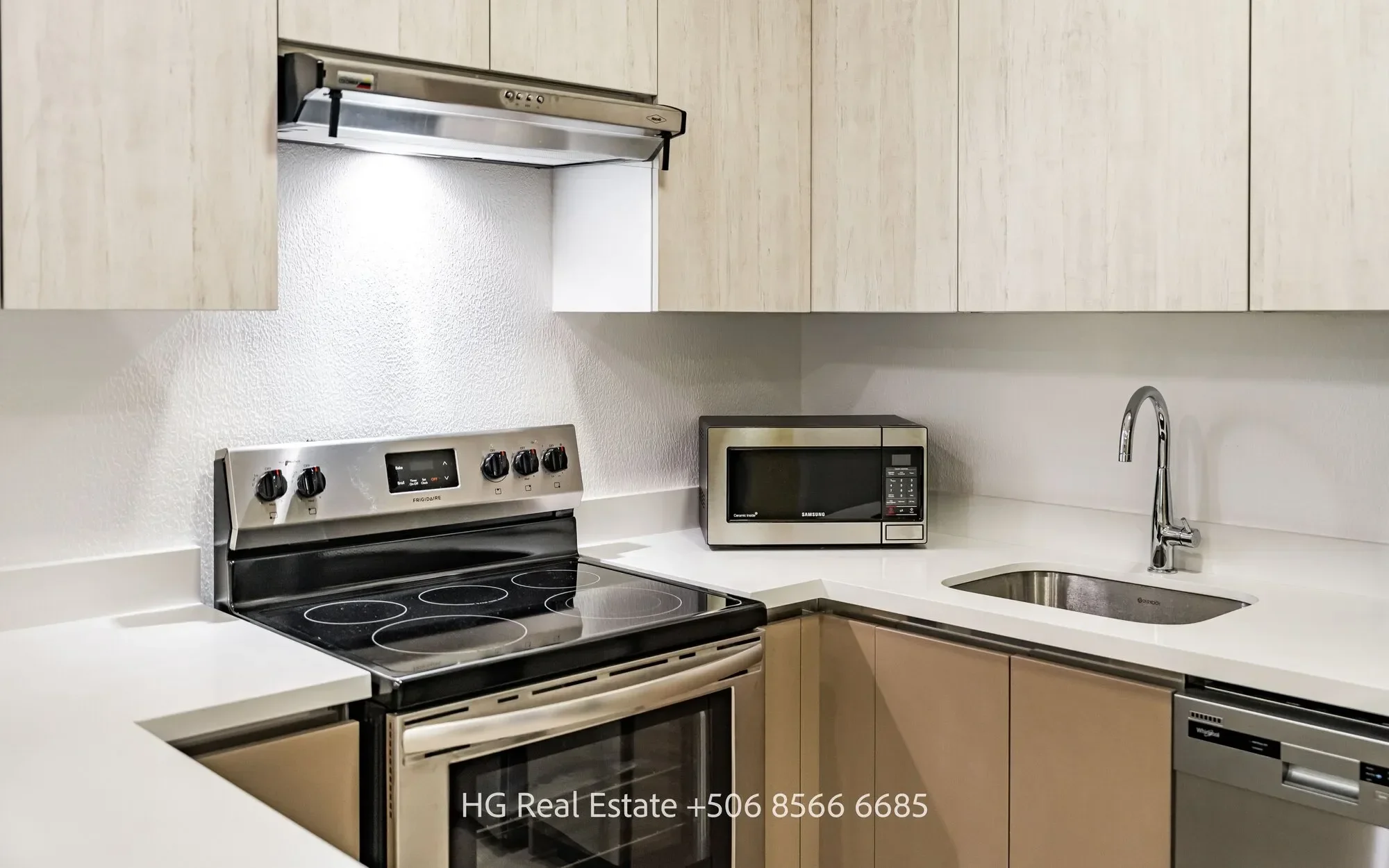 Condo Kolibrí: 1 bedroom condo in gated community Las Palmas de Tamarindo for sale photo 72