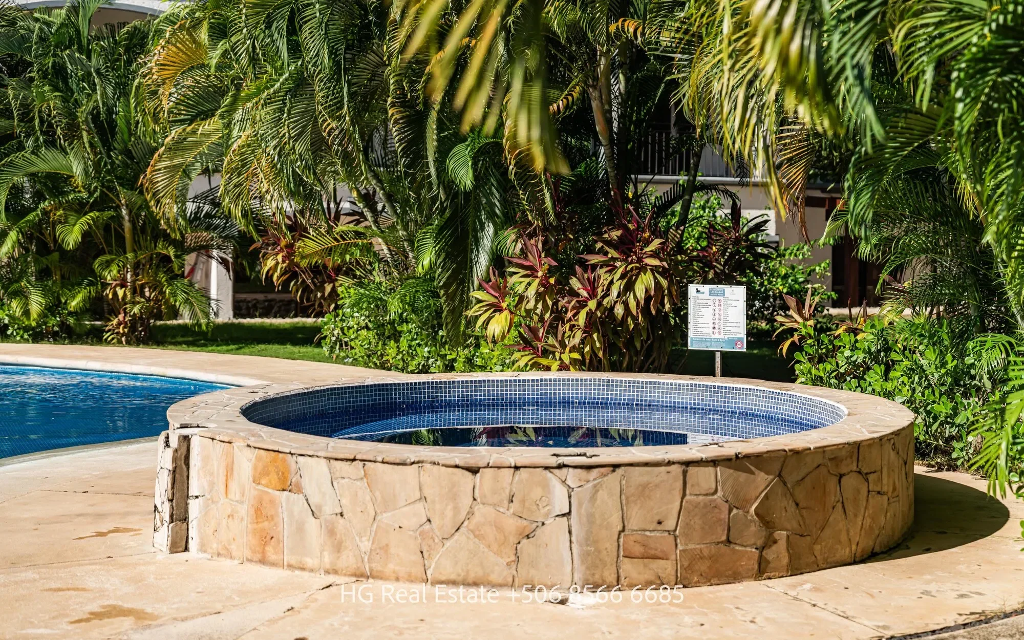 Condo Kolibrí: 1 bedroom condo in gated community Las Palmas de Tamarindo for sale photo 75