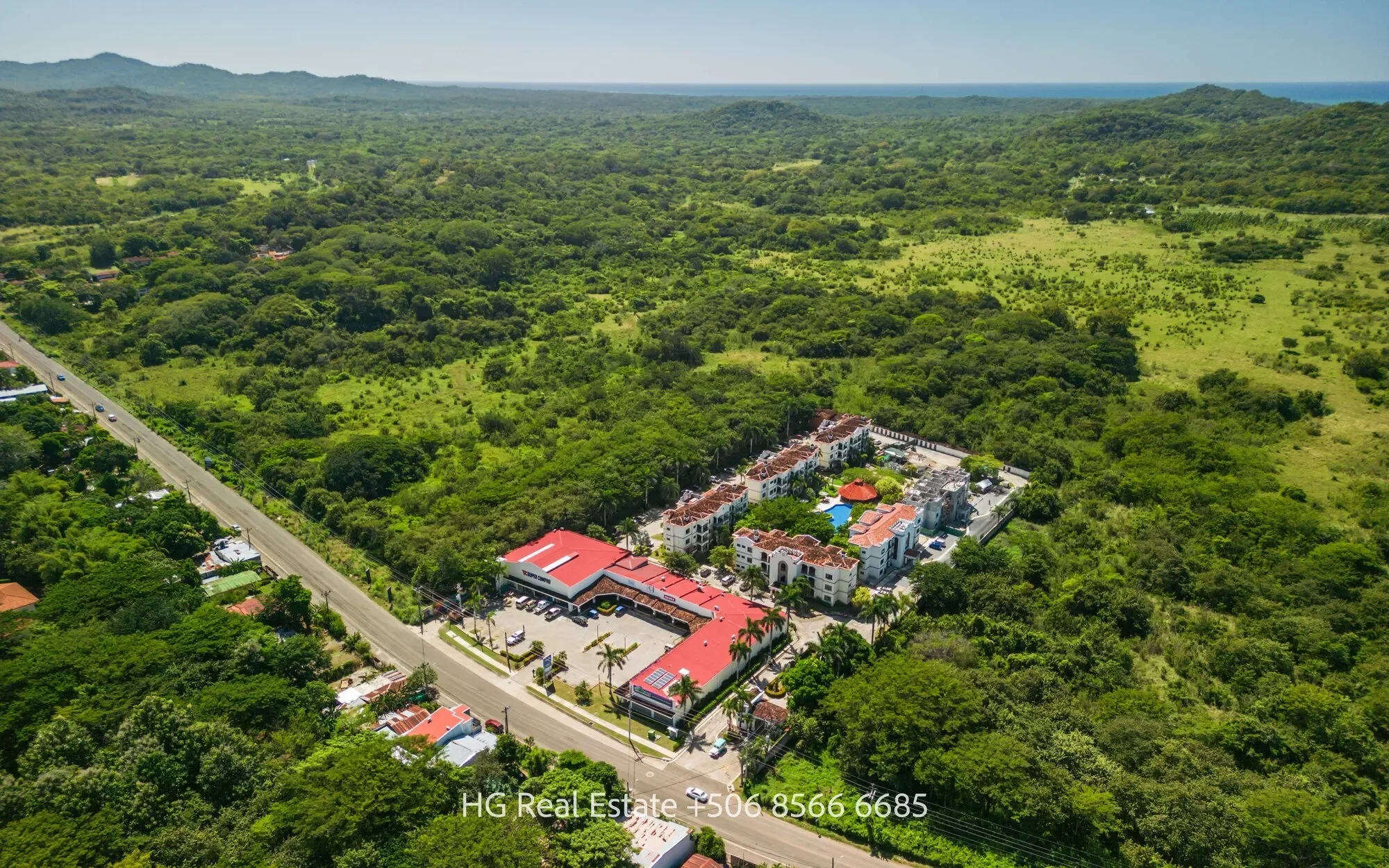 Condo Kolibrí: 1 bedroom condo in gated community Las Palmas de Tamarindo for sale photo 78