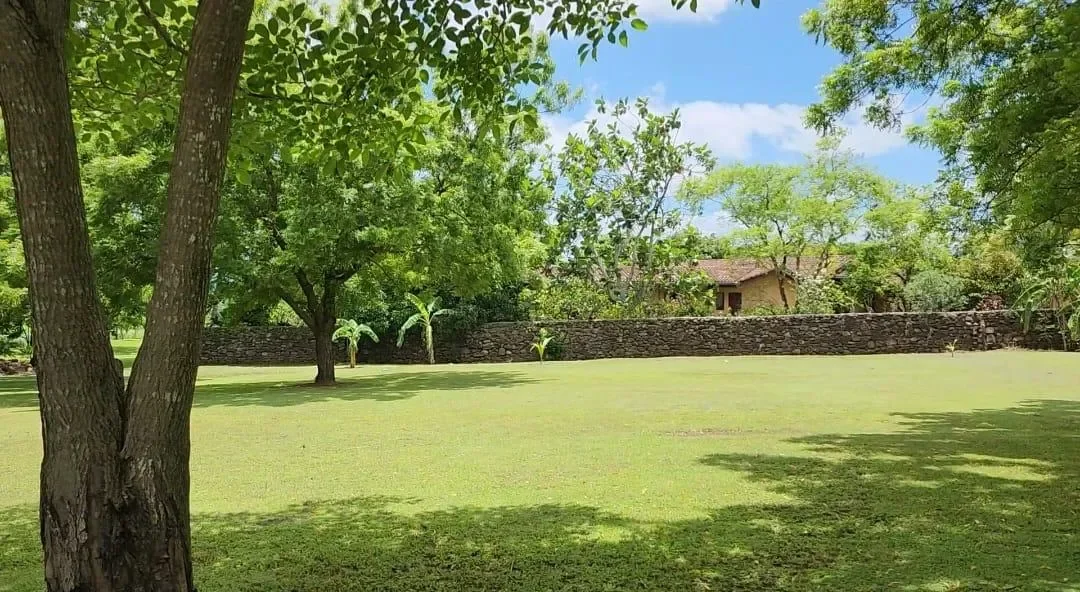 1 HA mixed use lot near Educarte school, La Garita, Tamarindo