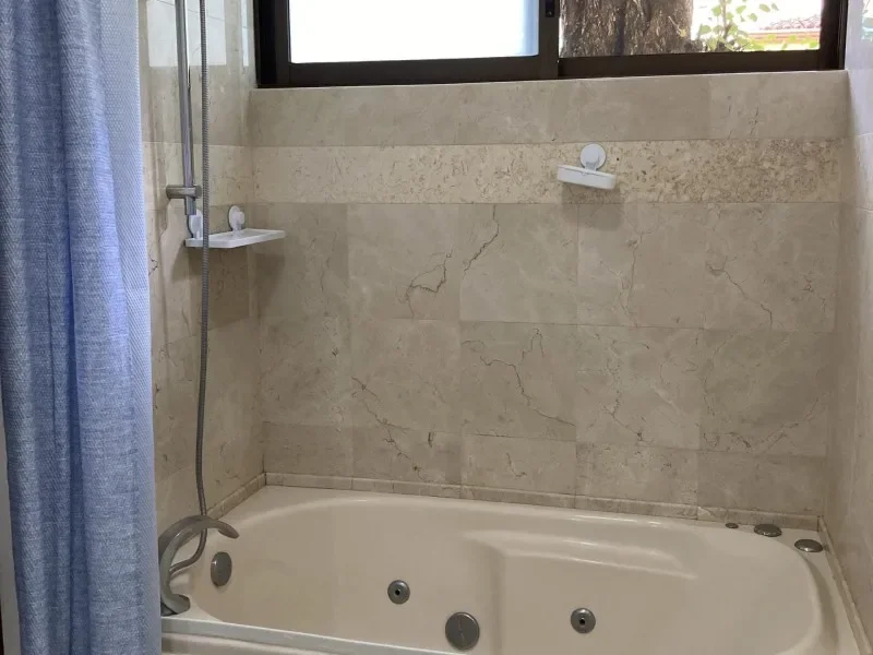 2-bedroom-in-gated-community-the-oaks-near-tamarindo