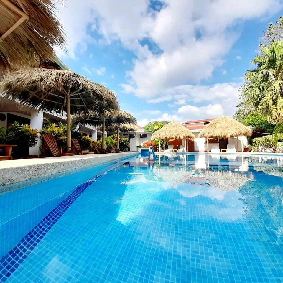 beautiful-and-successful-family-hotel-in-playa-samara