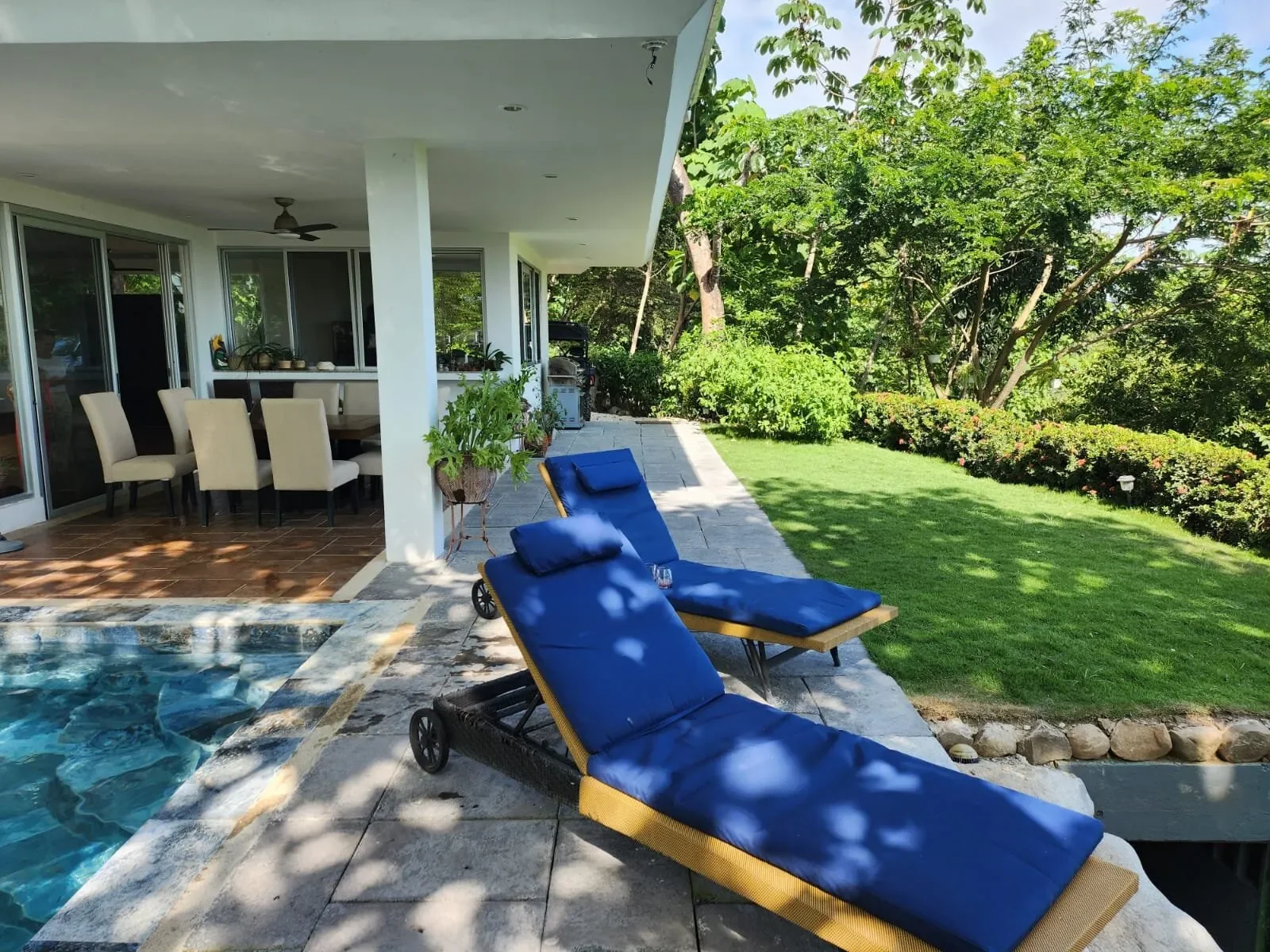 casa-alegria-villa-a-serene-oasis-for-sale-in-belleview-gated-community-paquera-