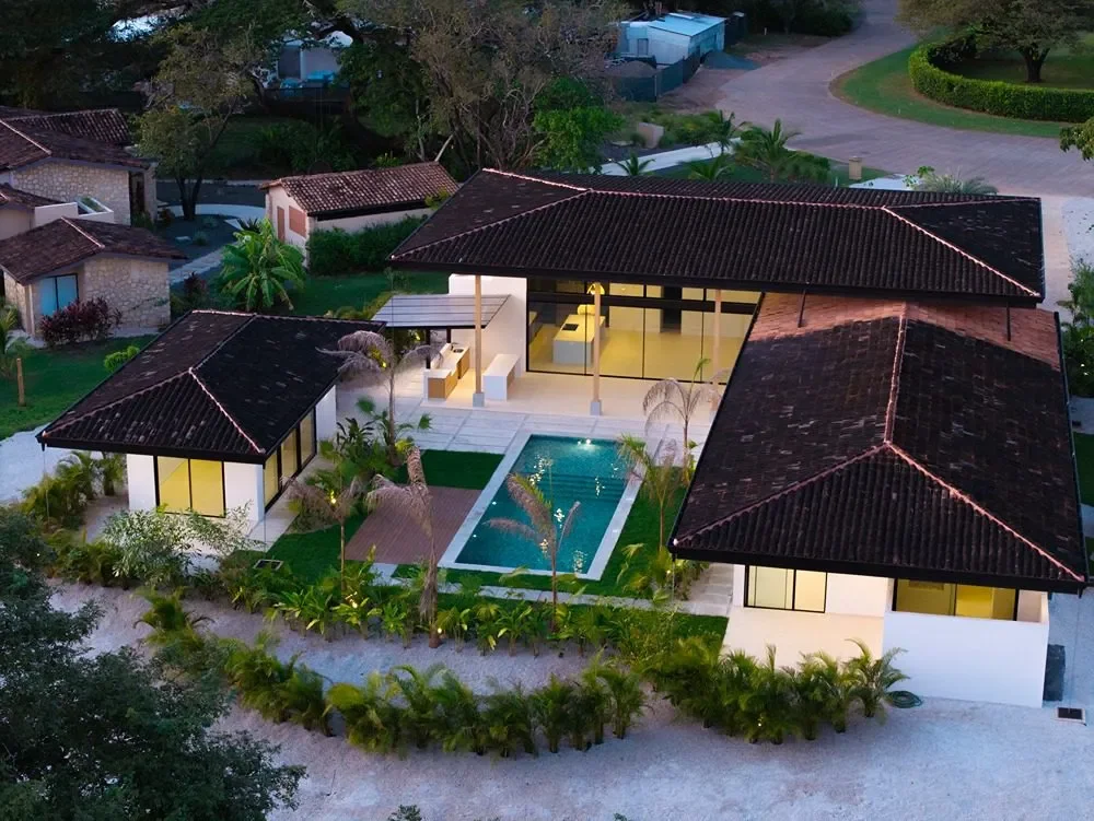 Casa Everly: An Oasis of Luxury in Hacienda Pinilla for sale  photo 14