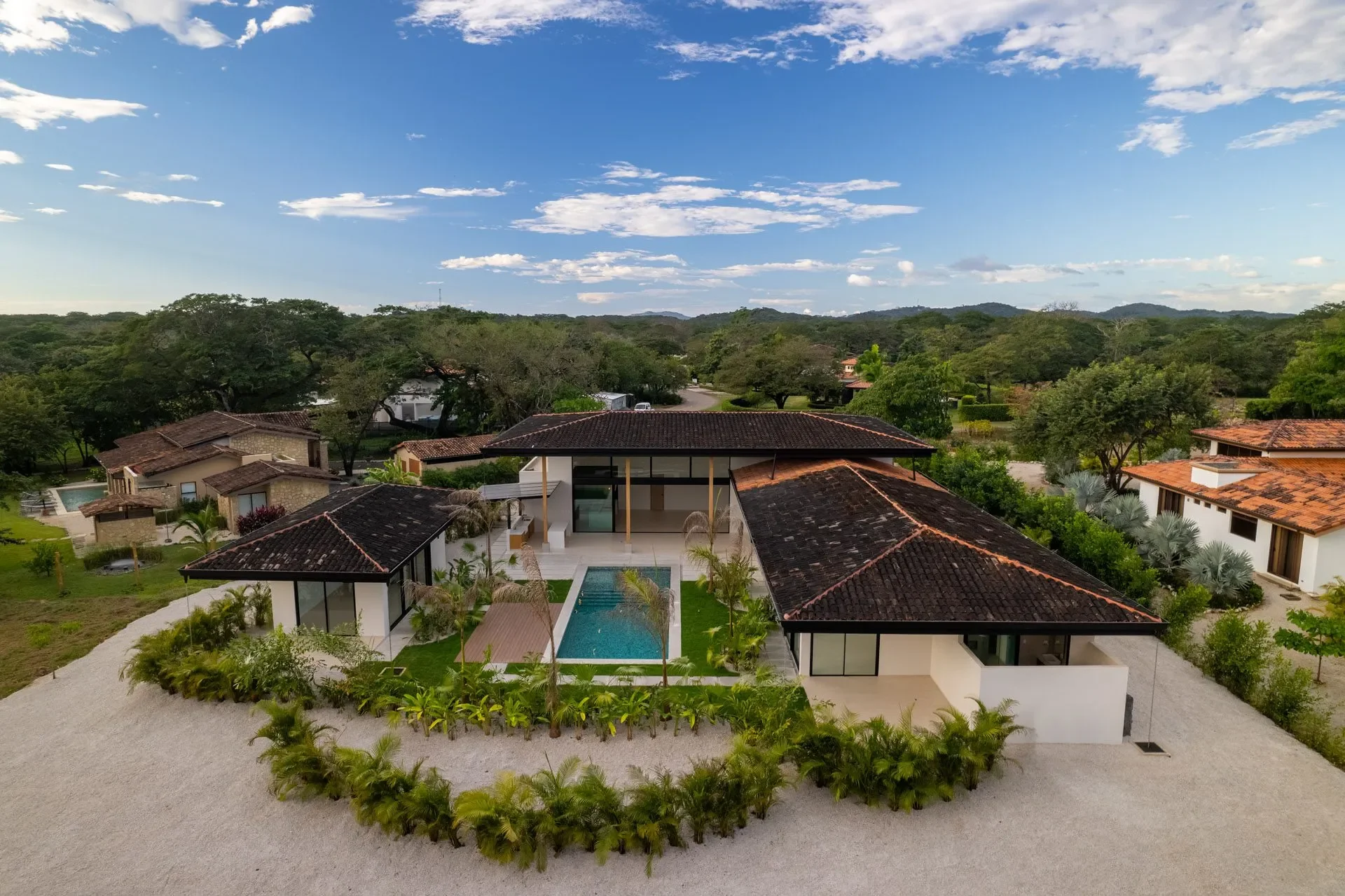 Casa Everly: An Oasis of Luxury in Hacienda Pinilla for sale  photo 16