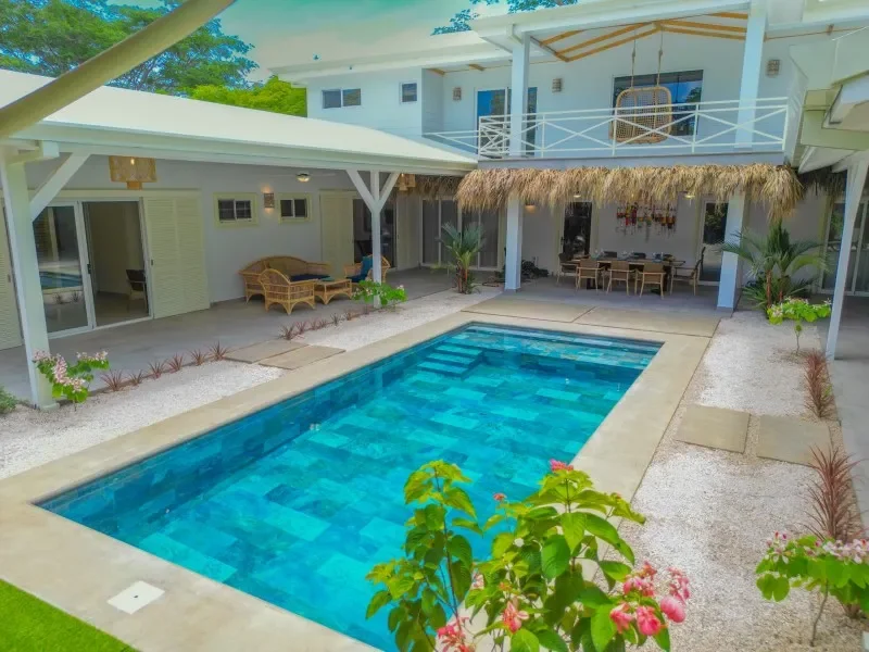 casa-karibe-unique-5-ensuite-bedroom-villa-for-sale-in-residencia-norma-tamarindo