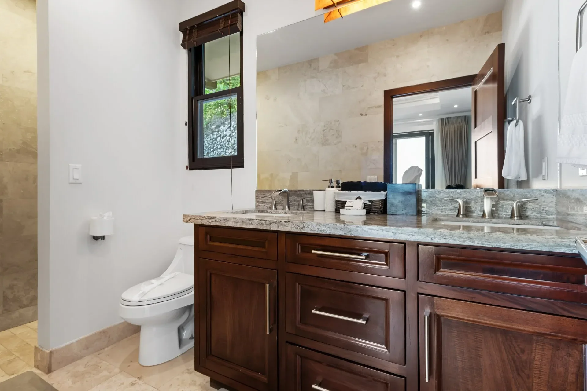 Casa Todo Bien & Guest: Luxury Ocean view house for sale