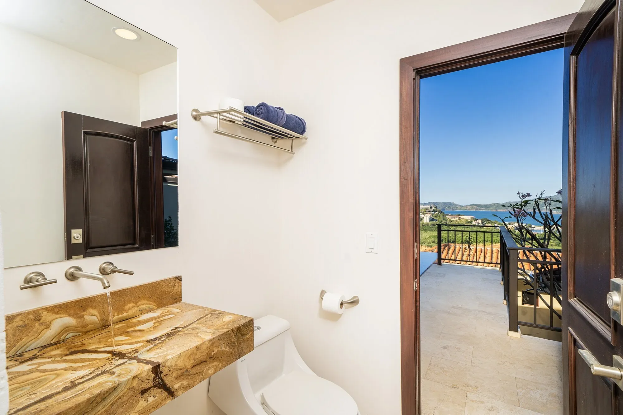 Casa Todo Bien & Guest: Luxury Ocean view house for sale photo 14