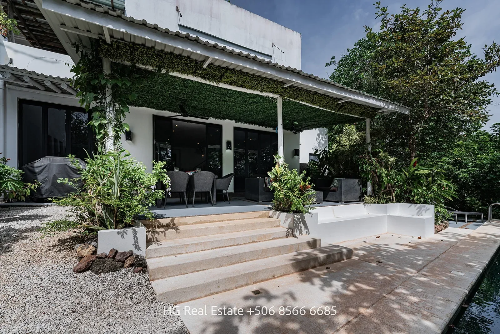 Casa Villa Blanca – 3 Bedroom House and Guest House Built Upon 5042m2 Lot in Villareal photo 22