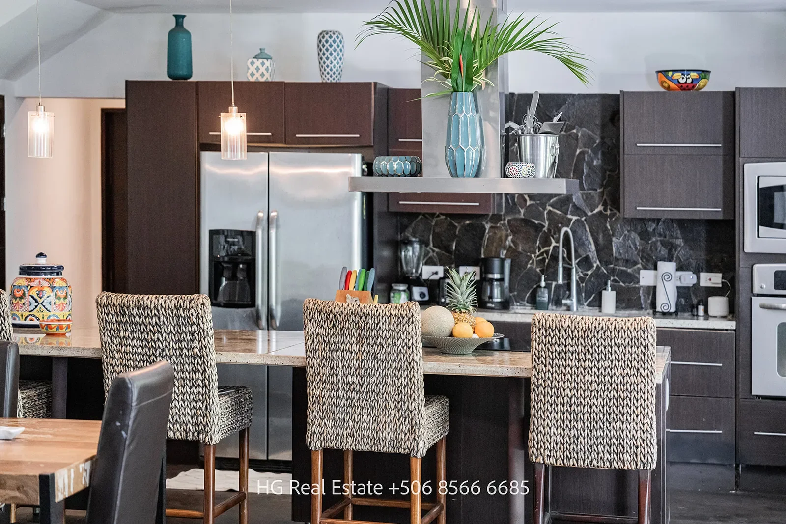 Casa Villa Blanca – 3 Bedroom House and Guest House Built Upon 5042m2 Lot in Villareal photo 28