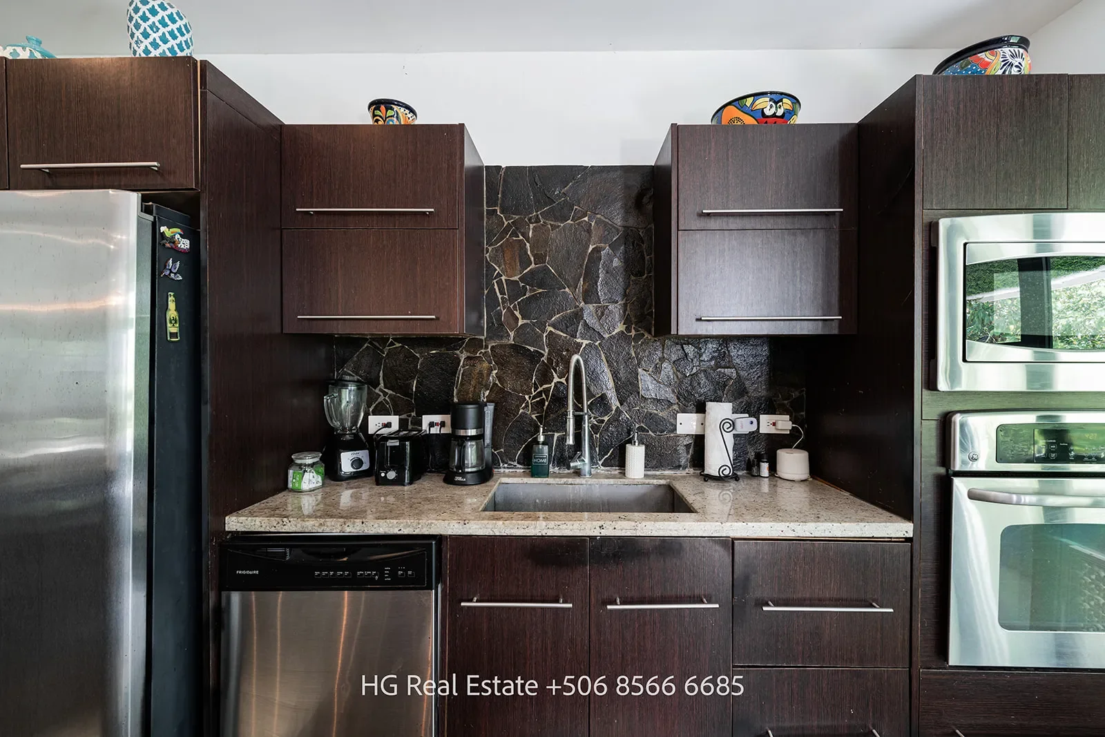 Casa Villa Blanca – 3 Bedroom House and Guest House Built Upon 5042m2 Lot in Villareal photo 29