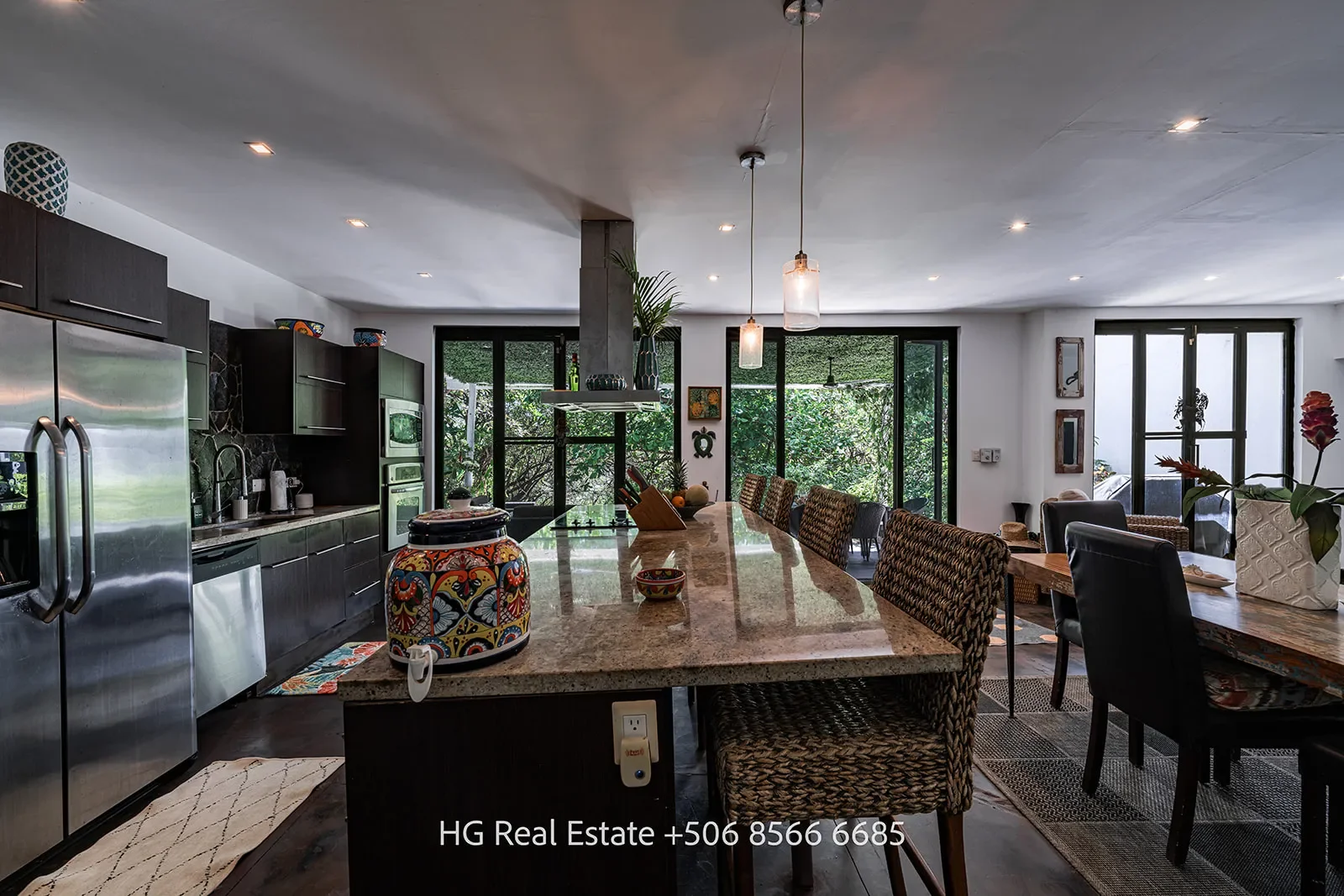 Casa Villa Blanca – 3 Bedroom House and Guest House Built Upon 5042m2 Lot in Villareal photo 33