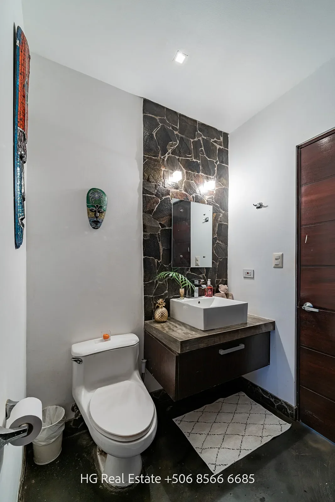 Casa Villa Blanca – 3 Bedroom House and Guest House Built Upon 5042m2 Lot in Villareal photo 41