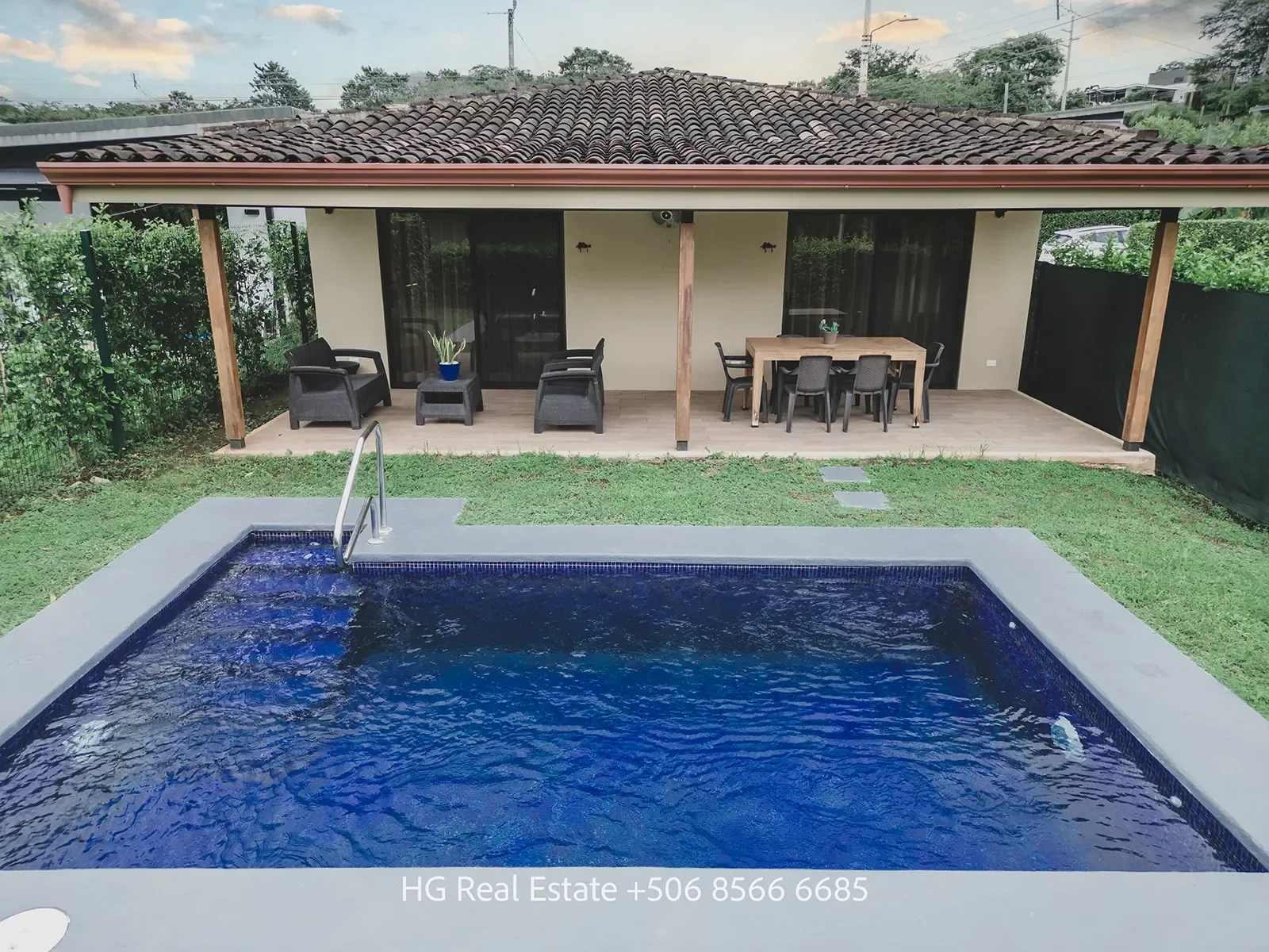 Casa Santa Rosa: Charming Home in Gated Community Loma Verde, Santa Rosa for Sale photo 2