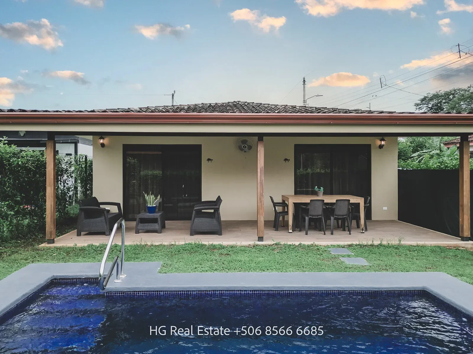 Casa Santa Rosa: Charming Home in Gated Community Loma Verde, Santa Rosa for Sale photo 4