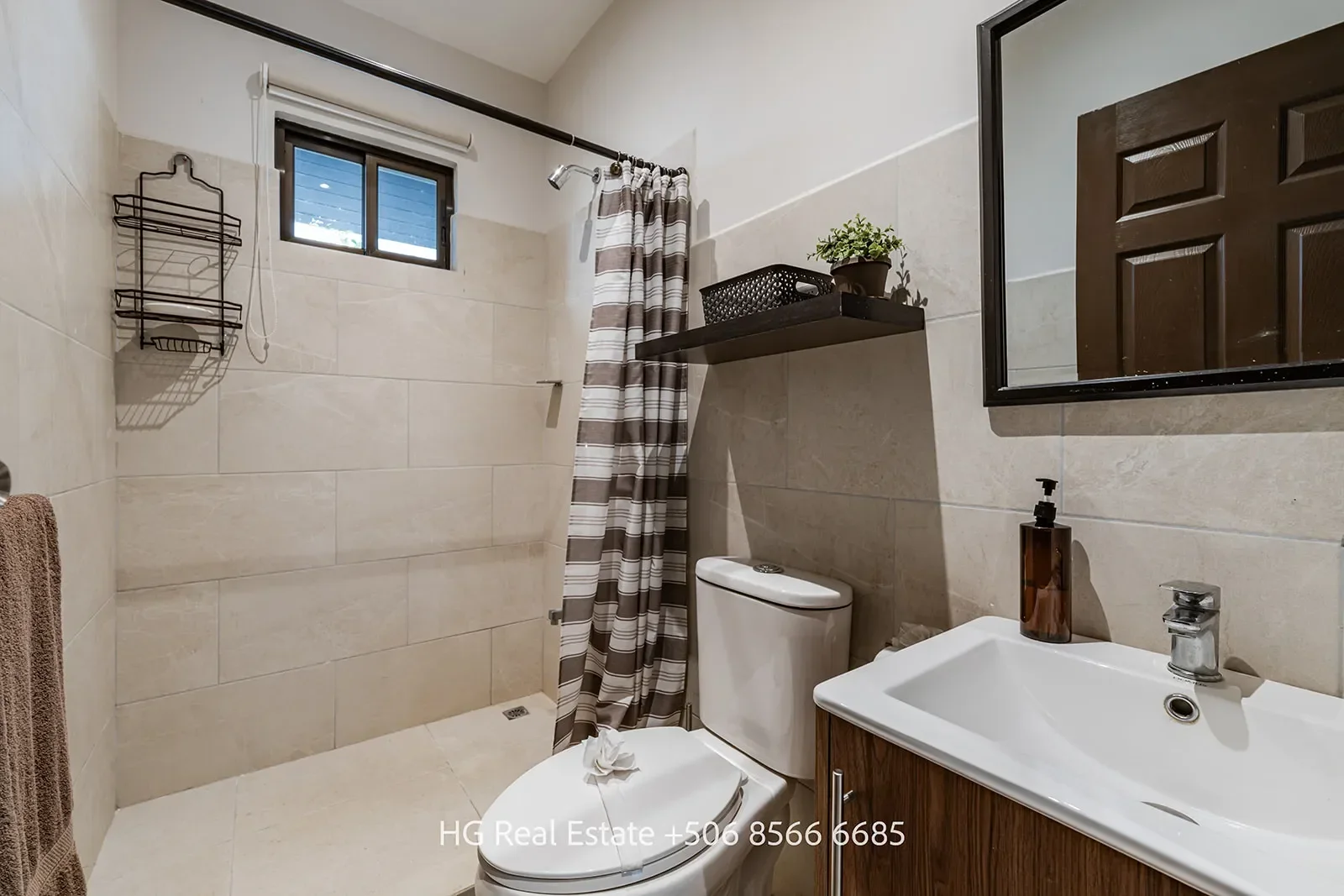 Casa Santa Rosa: Charming Home in Gated Community Loma Verde, Santa Rosa for Sale photo 42