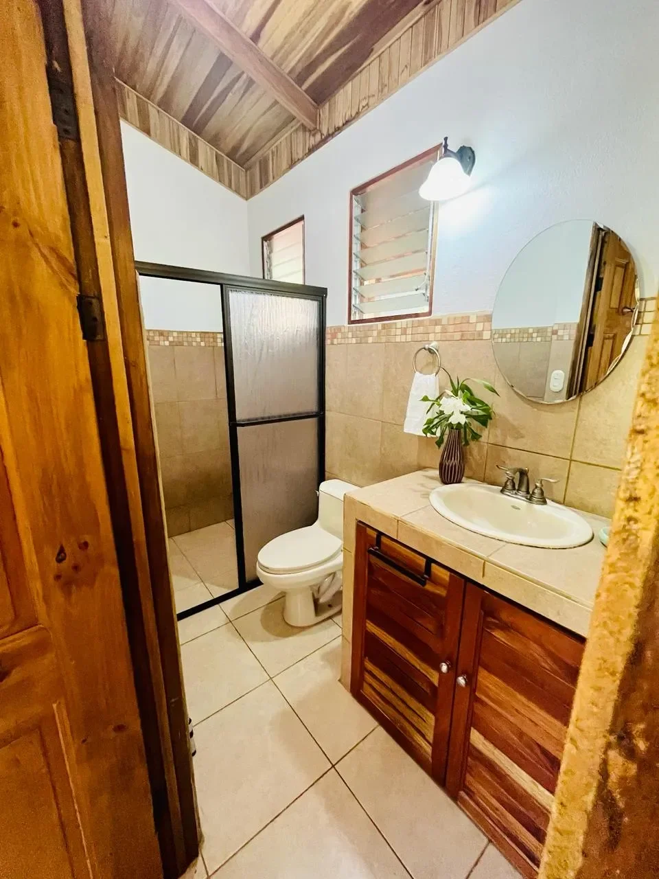 Eco Yoga Farm in Turrubares built upon 9640m2 land photo 10