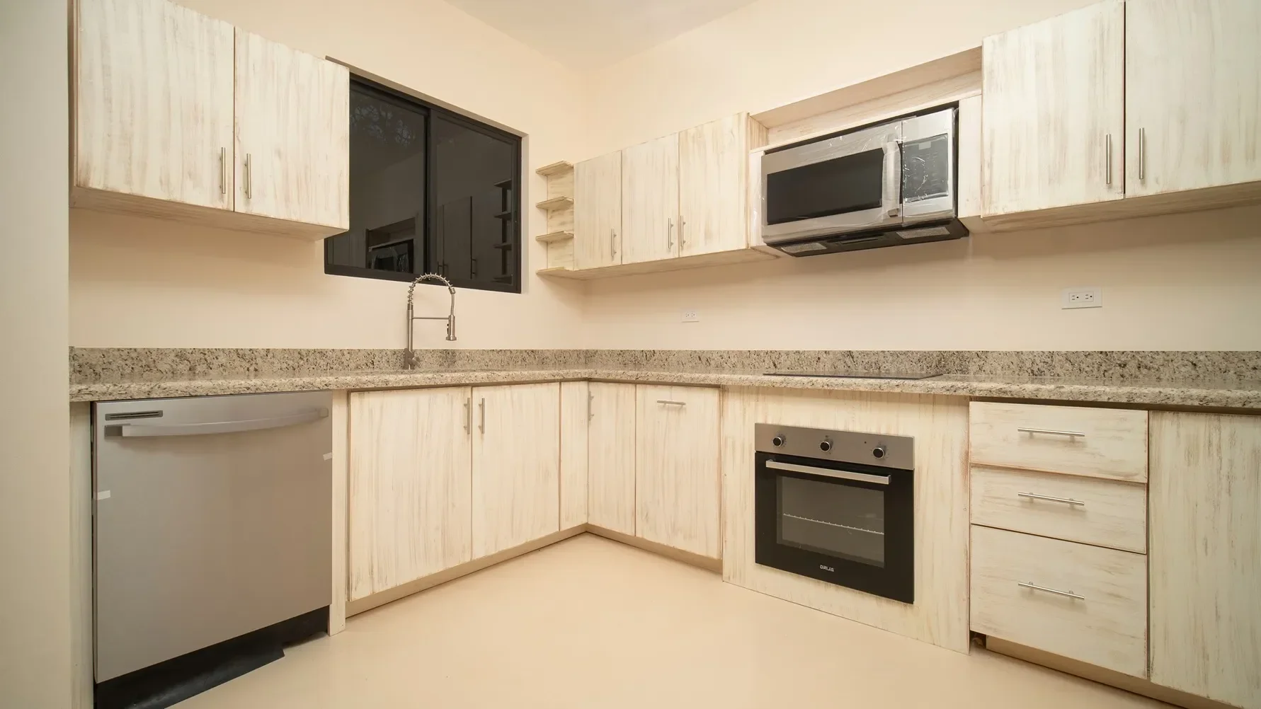 Multi-Unit Airbnb Dream Just Minutes from Tamarindo photo 14