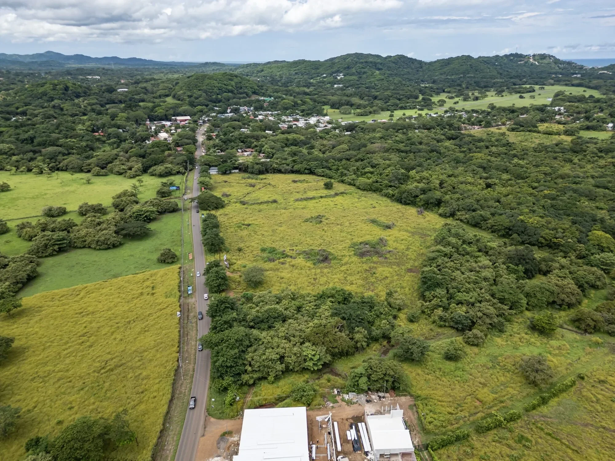 Prime Mixed-Use Lot 1 HA or 5000m2 Development Opportunity in Santa Rosa, Tamarindo