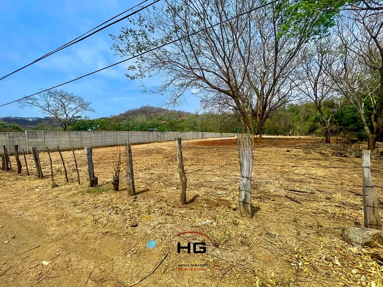 Ready to build mixed use lot of 3561 m2 in Huacas photo 12