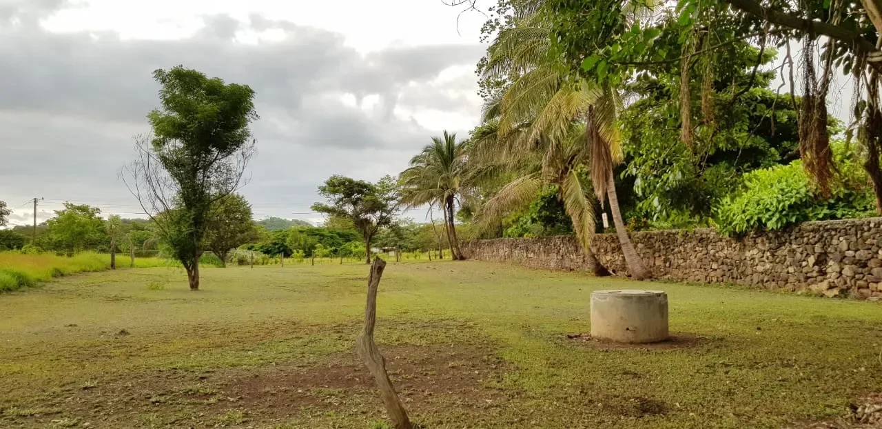 Residential lot ready to build 5000m2 located in La Garita, Tamarindo