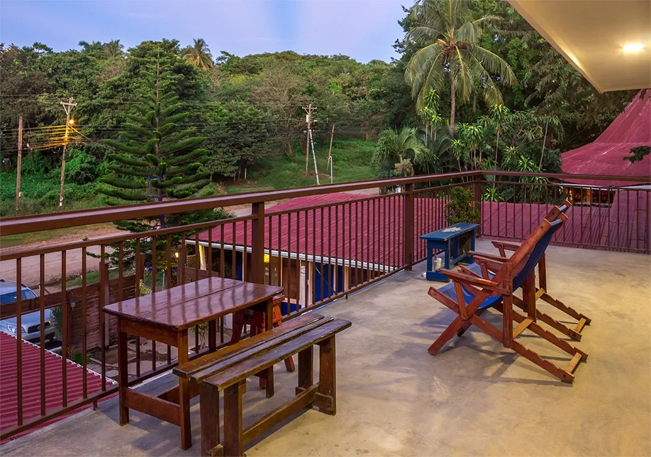  Botella de Leche Hostel: Highly profitable business in Playa Tamarindo photo 14