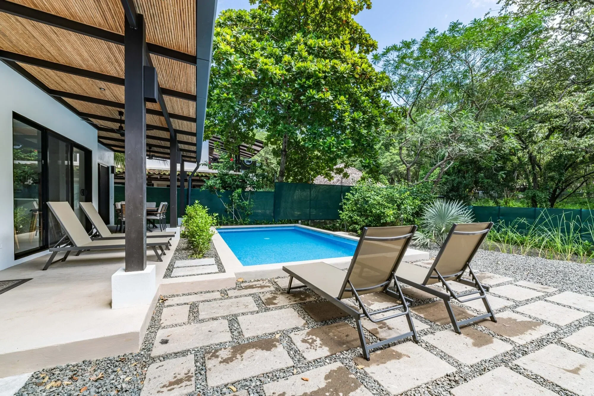 the-shaka-house-3-bedroom-villa-with-pool-near-the-beach-in-playa-grande