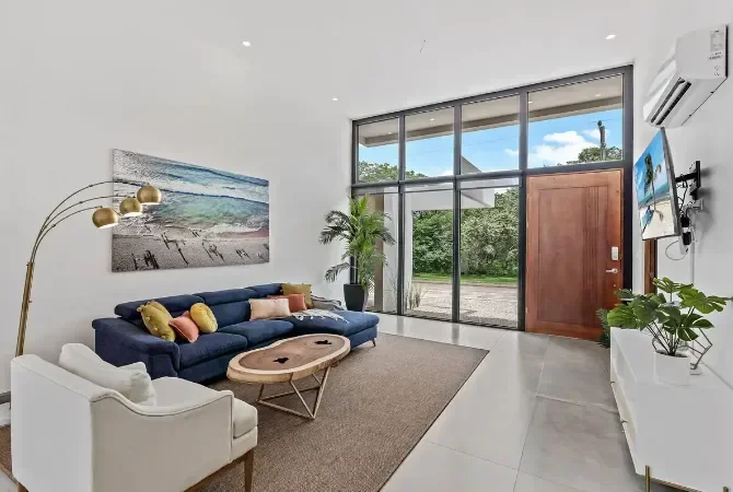 Villa Yang Tamarindo – Private House & Pool for 10 to rent